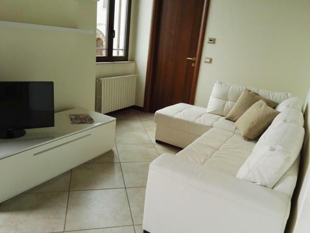 Arona Prestige Apartments 外观 照片